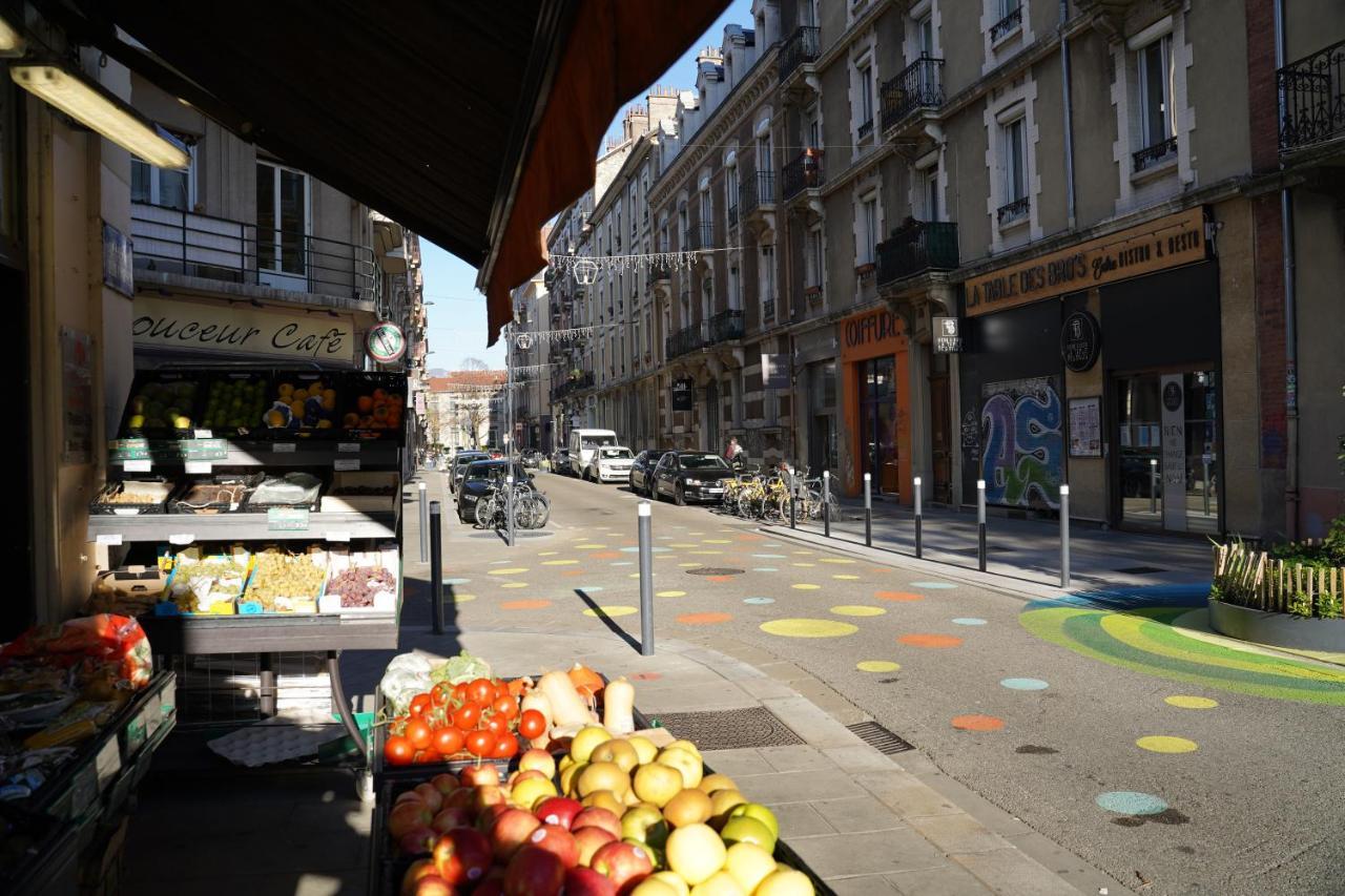 Studio Plein Centre, Calme, Parking Inclus, Piscine Et Gardien Grenoble Exterior foto