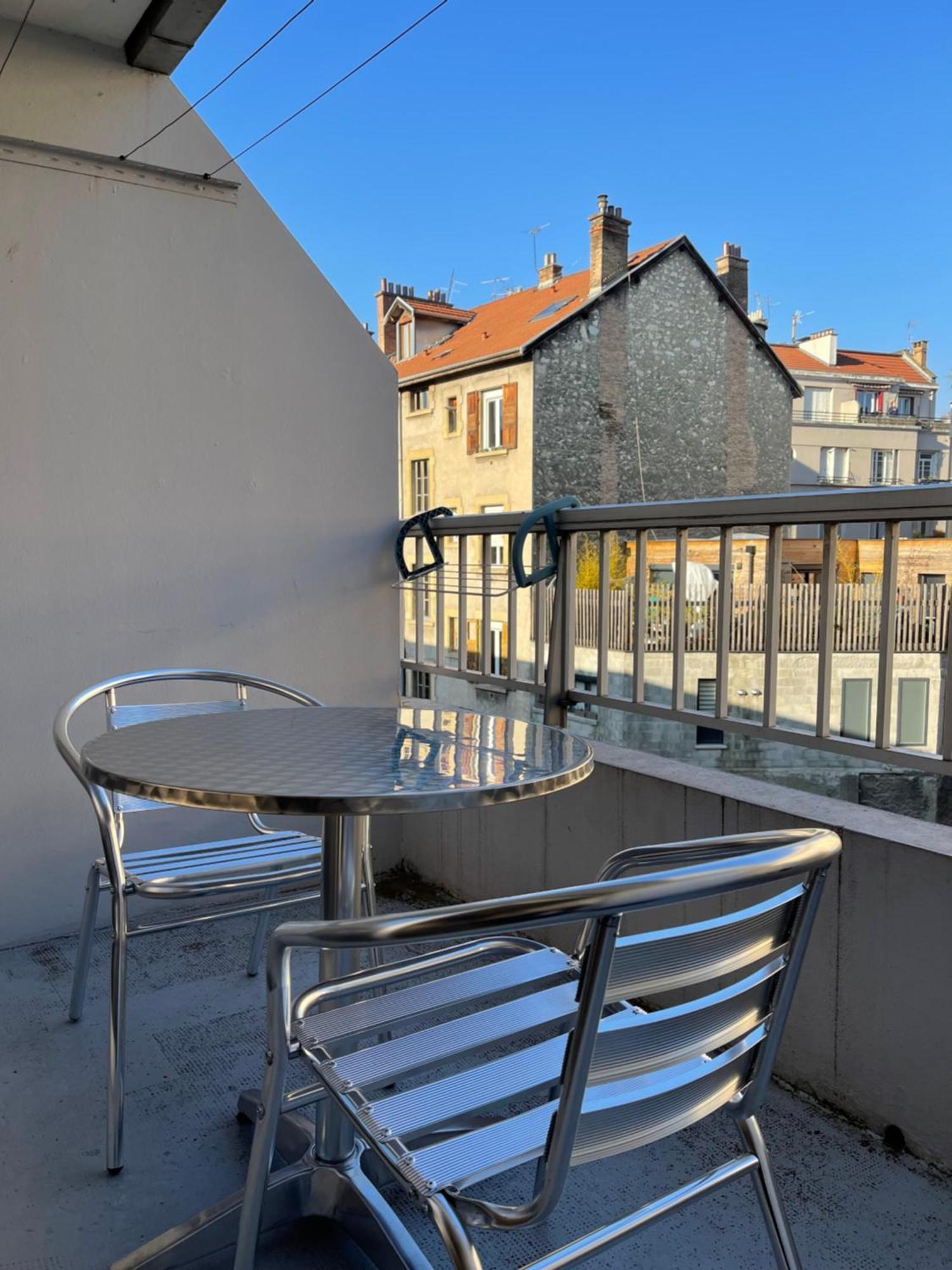 Studio Plein Centre, Calme, Parking Inclus, Piscine Et Gardien Grenoble Exterior foto