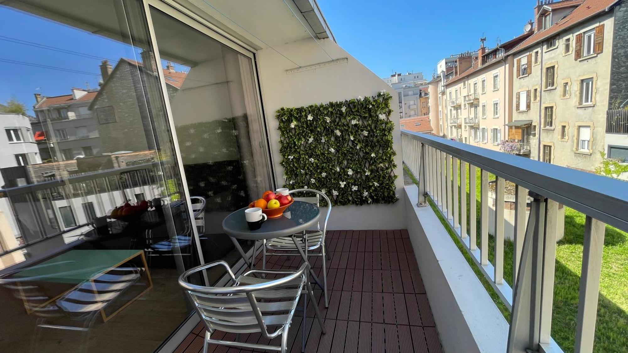 Studio Plein Centre, Calme, Parking Inclus, Piscine Et Gardien Grenoble Exterior foto
